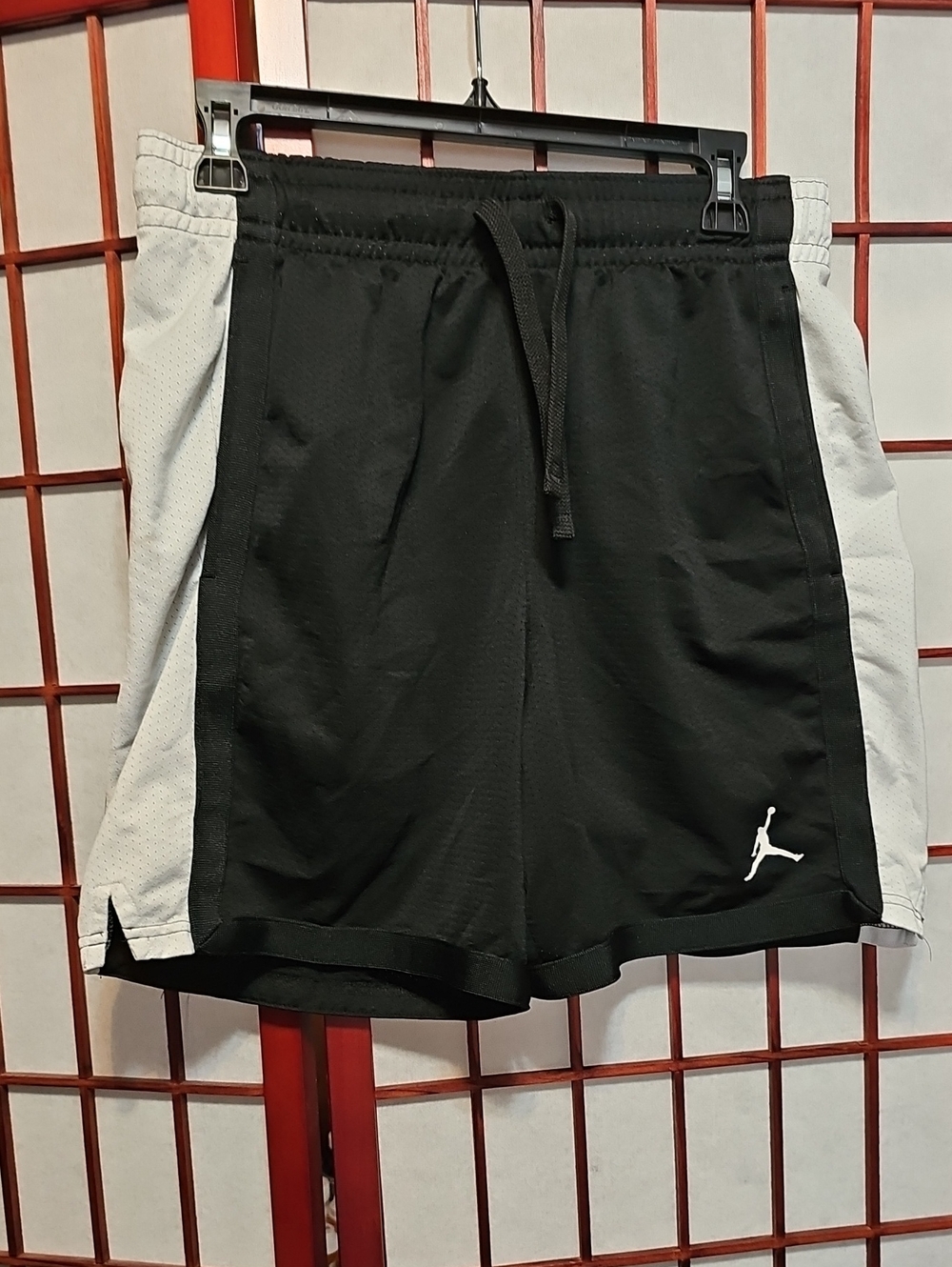 Jordan Men’s Black & White Athletic Basketball Shorts